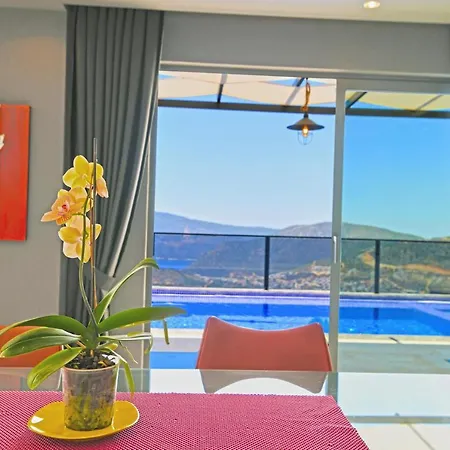 Everest Villa Kas
