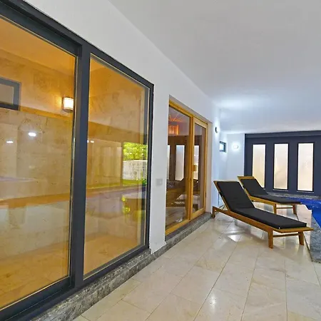Everest Villa *