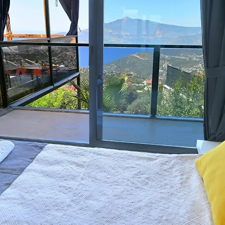Everest Villa